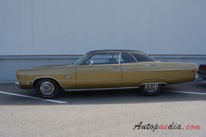 Plymouth Fury 5th generation 1969-1973 (1969 Sport Fury hardtop 2d), left side view
