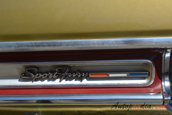 Plymouth Fury 5. generacja 1969-1973 (1969 Sport Fury hardtop 2d), emblemat tył 