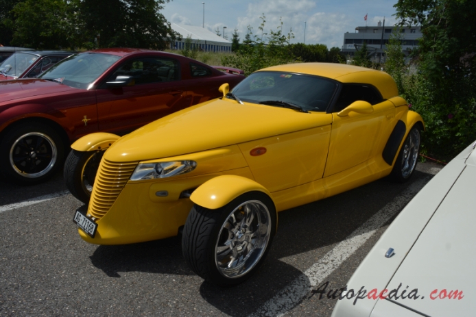 Plymouth Prowler 1997,1999-2002, left front view