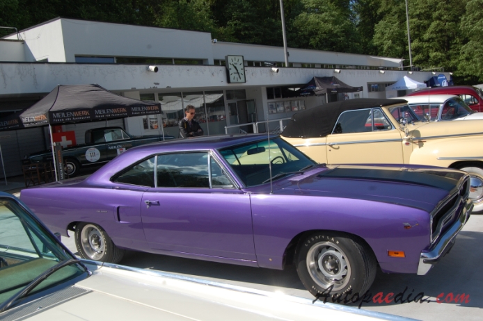 Plymouth Road Runner 1st generation 1968-1970 (1970 hardtop 2d), left side view