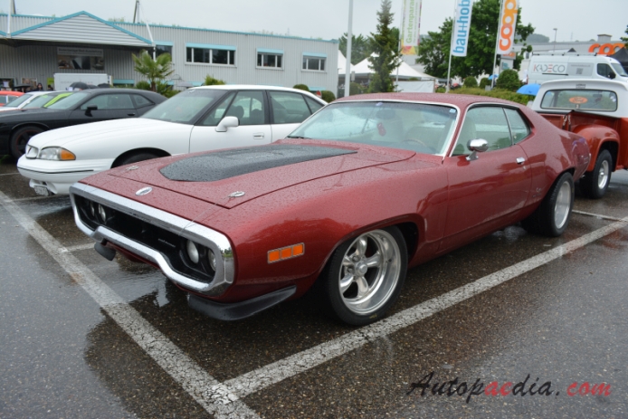 Plymouth Road Runner 2nd generation 1971-1975 (1972 GTX Coupé 2d), left front view