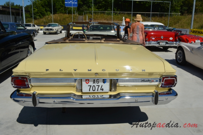 Plymouth Satellite 1st generation 1965-1967 (1965 convertible 2d), rear view