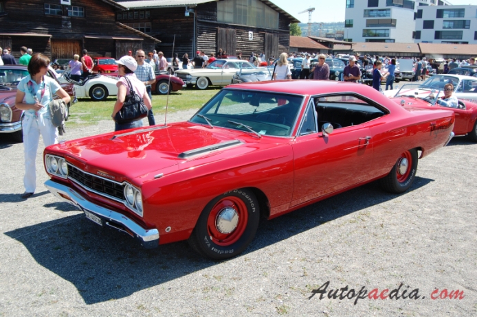 Plymouth Satellite 2nd generation 1968-1970 (1968 hardtop 2d), left front view