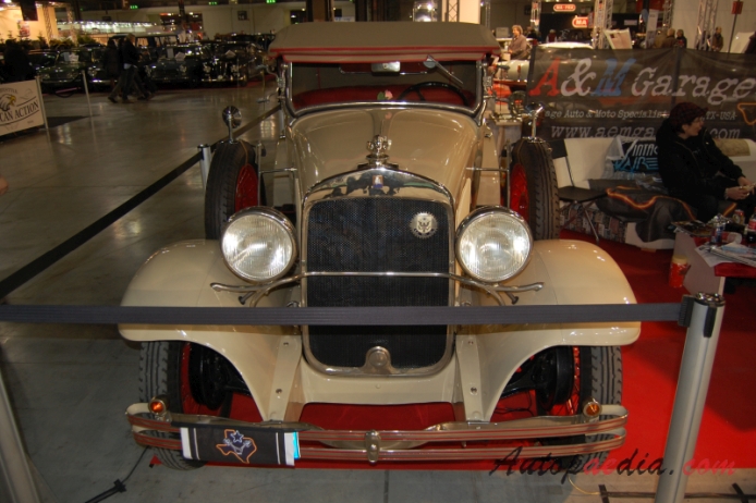 Plymouth 1928-1930 (convertible 2d), przód