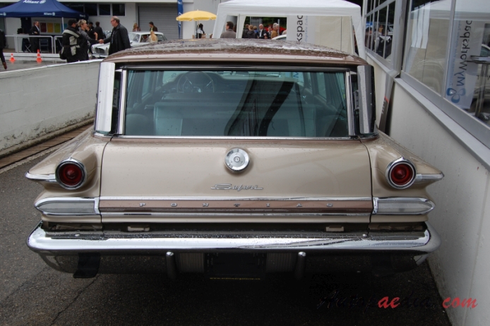 Pontiac Catalina 2nd generation 1959-1960 (1960 Safari Station Wagon 5d), rear view