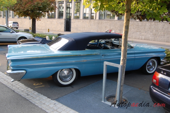 Pontiac Catalina 2nd generation 1959-1960 (1960 convertible 2d), right side view