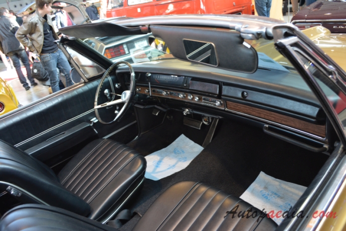 Pontiac Catalina 4th generation 1965-1970 (1968 convertible 2d), interior
