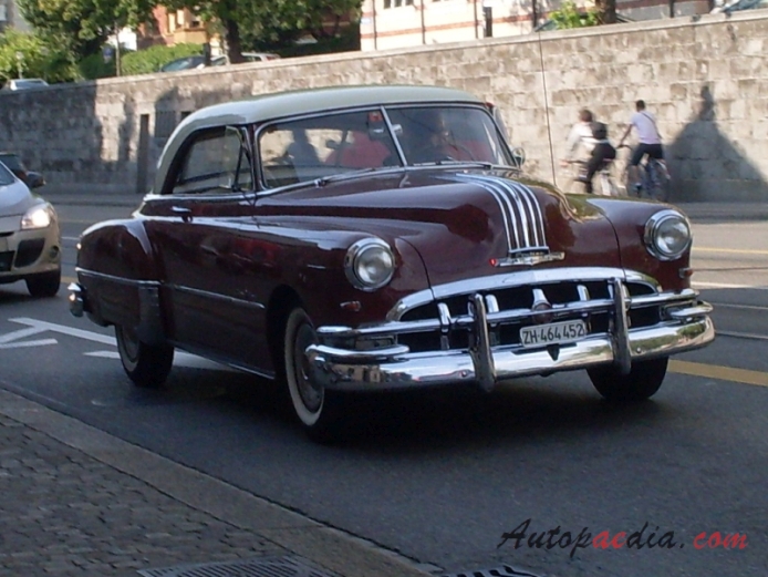 Pontiac Chieftain 1st generation 1949-1951 (1950 Catalina hadtop 2d), right front view