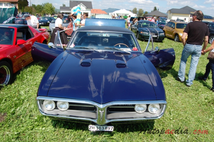 Pontiac Firebird 1. generacja 1967-1969 (1967 Coupé 2d), przód