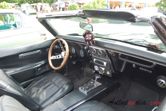 Pontiac Firebird 1st generation 1967-1969 (1968 cabriolet 2d), interior