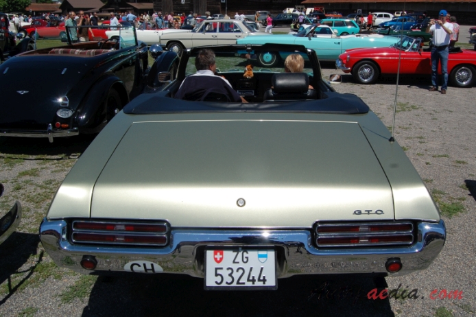 Pontiac GTO 2. generacja 1968-1973 (1969 convertible 2d), tył