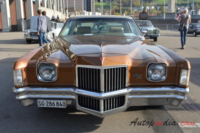 Pontiac Grand Prix 2. generacja 1969-1972 (1971 hardtop Coupé 2d), przód