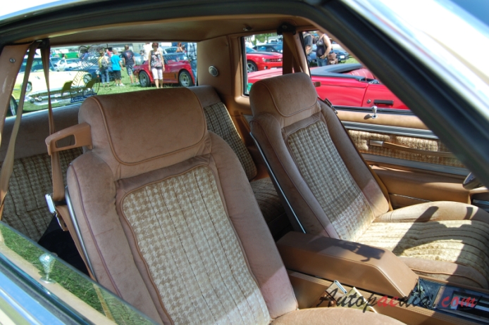 Pontiac Grand Prix 4th generation 1978-1987 (1979 Coupé 2d), interior