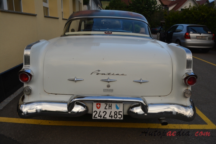 Pontiac Star Chief 2. generacja 1955-1957 (1956 hardtop 4d), tył