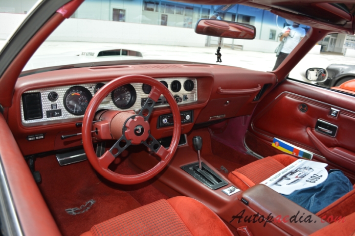 Pontiac Trans Am 2nd generation 1970-1981 (1979-1981 Trans Am Targa-top Coupé 2d), interior