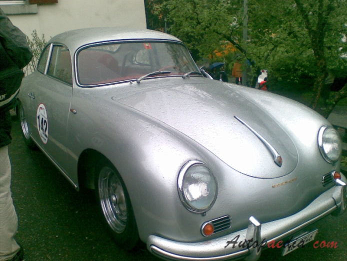 Porsche 356 1948-1965 (1958 356A type 2 Coupé), right front view