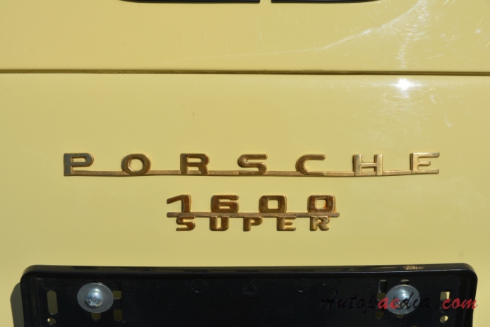 Porsche 356 1948-1965 (1960 Porsche 356B 1600 Super Coupé), rear emblem  