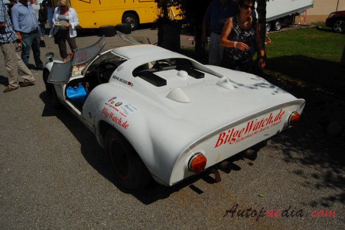 Porsche 910 1966-1967 (1967 906/10),  left rear view