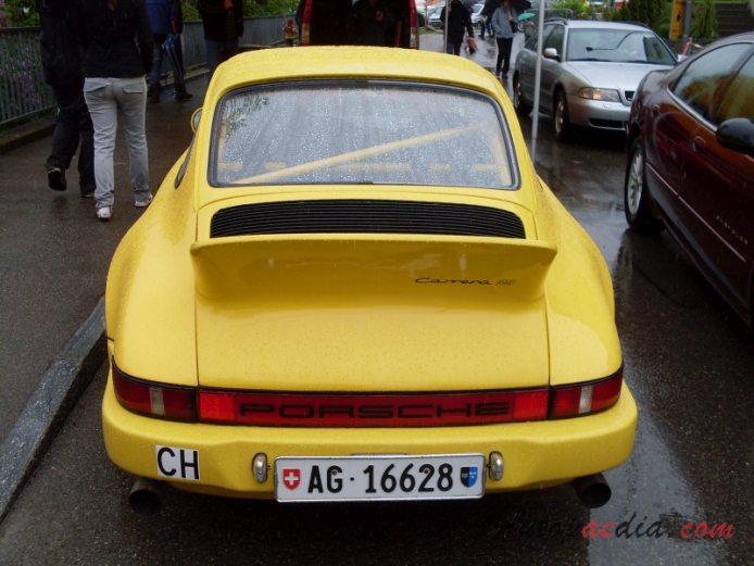 Porsche 911 1. generacja 1963-1989 (1976 duck tail Carrera), tył