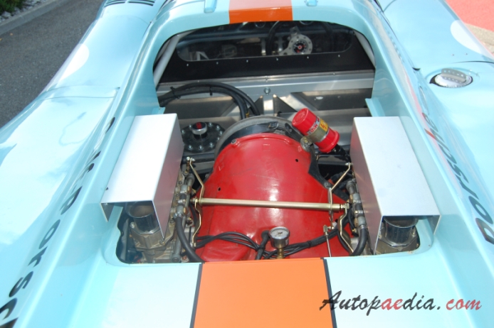 Porsche 917 1968-1975 (1979 replica), engine  
