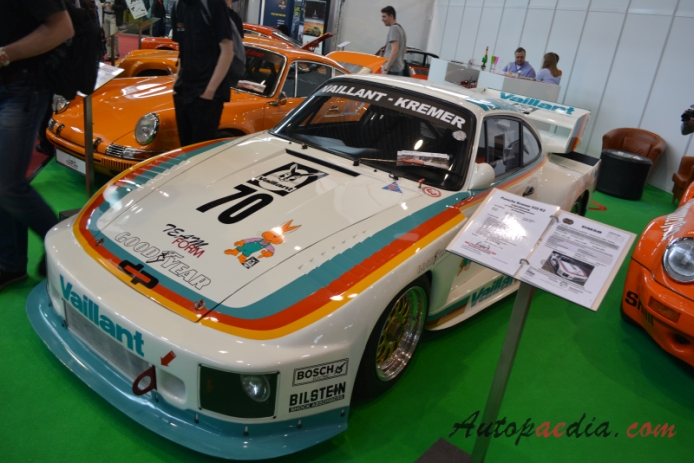 Porsche 935 1976-1981 (1977 Kremer 935 K2 auto wyścigowe), lewy przód