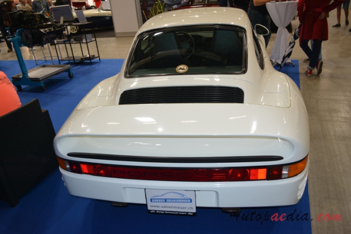 Porsche 959 1. seria 1986-1988 (Coupé 2d), tył