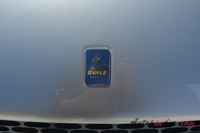 Qvale Mangusta 2000-2002 (Coupé/targa/cabriolet 2d), emblemat przód 