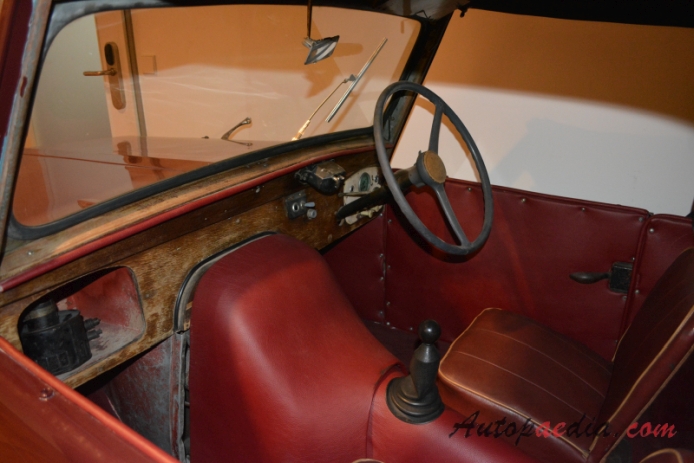Reliant Regal 1953-1973 (1954 Reliant Regal MK II cabriolet 2d), interior
