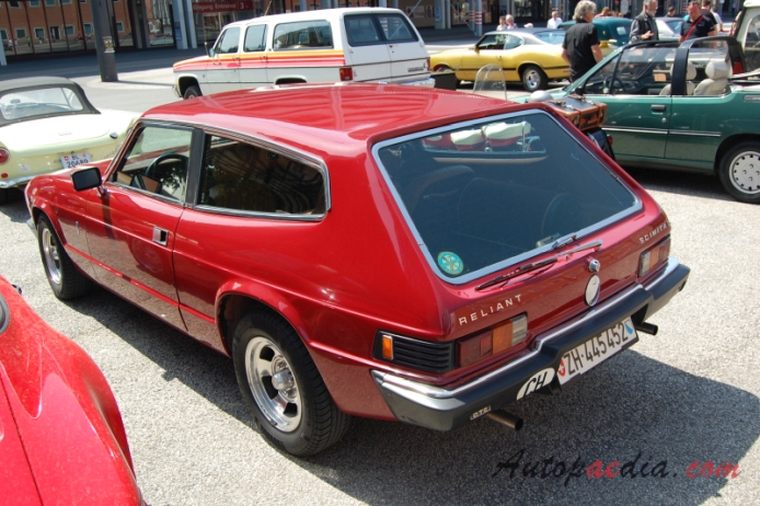 Reliant Scimitar 1964-1985 (1975-1985 GTE SE6 Grand Touring Estate), lewy tył