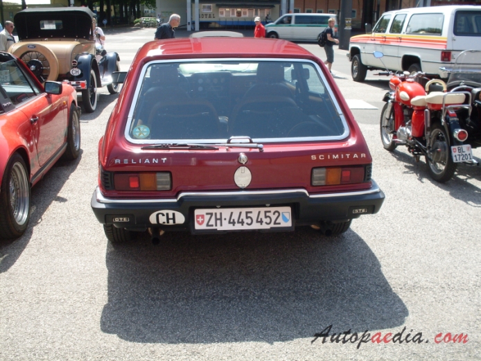 Reliant Scimitar 1964-1985 (1975-1985 GTE SE6 Grand Touring Estate), tył