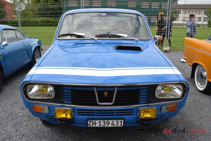 Renault 12 1969-1980 (1970-1974 Gordini saloon 4d), front view
