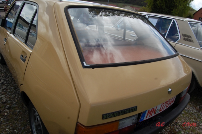 Renault 14 1976-1983 (1979-1983 GTL hatchback 5d), lewy tył