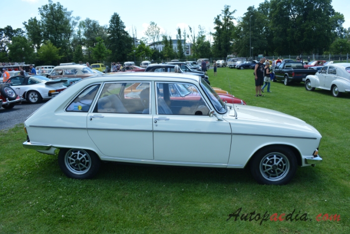 Renault 16 1965-1980 (1973-1980 Renault 16 TX hatchback 5d), prawy bok