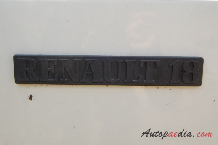 Renault 18 1978-1989 (1982-1983 break 5d), rear emblem  