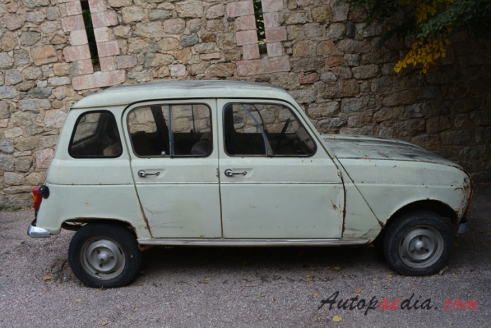 Renault 4 1961-1994 (1974-1994), right side view