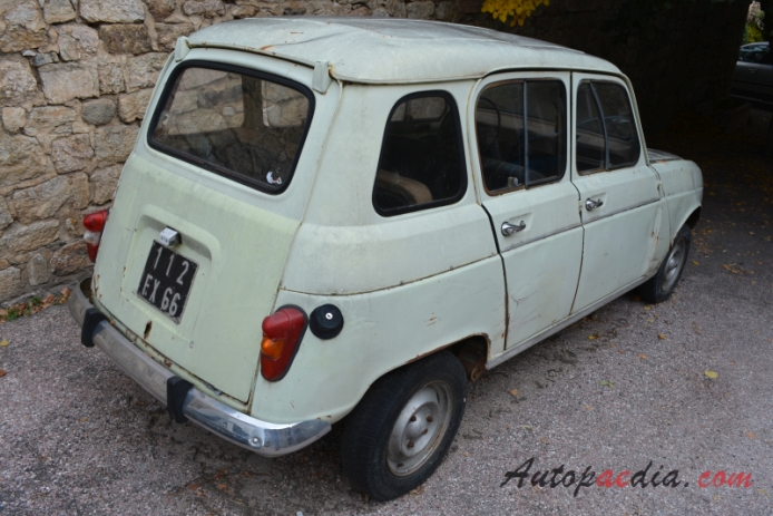 Renault 4 1961-1994 (1974-1994), right rear view