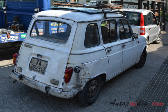 Renault 4 1961-1994 (1974-1994 TL), right rear view