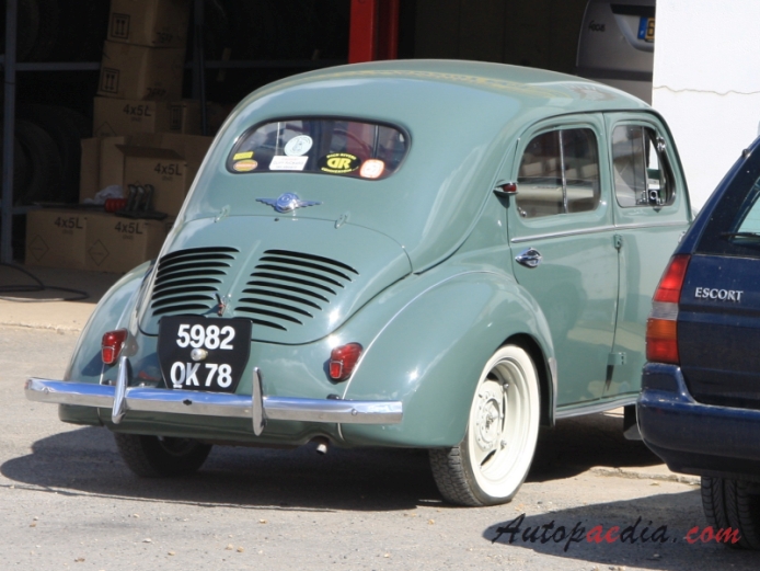 Renault 4CV 1947-1961 (1954-1957 saloon 4d), right rear view