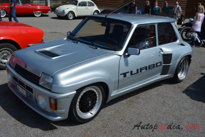 Renault 5 1972-1996 (1980-1986 Turbo), left front view