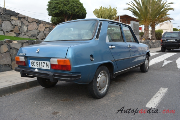 Renault 7 1974-1984 (1979-1984 GTL sedan 4d), prawy tył