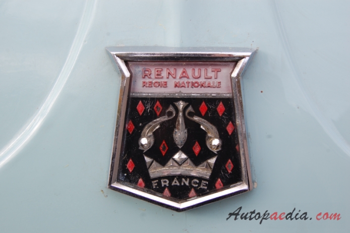 Renault Dauphine 1956-1967 (1961-1962 sedan 4d), emblemat przód 