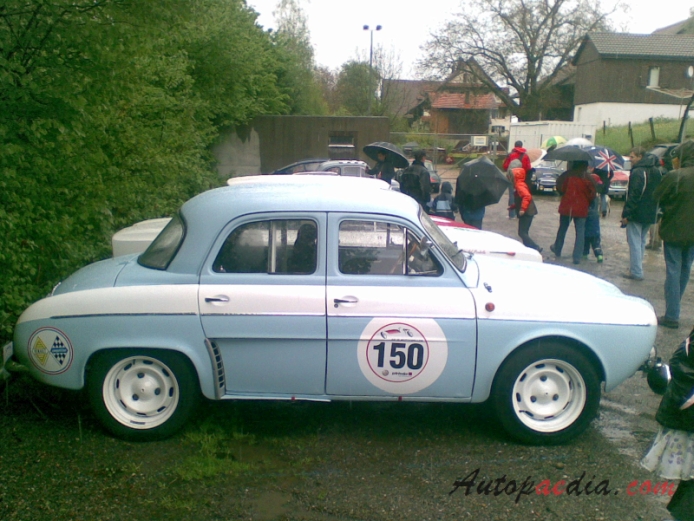 Renault Dauphine 1956-1967 (1964 Gordini), right side view