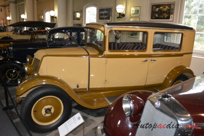 Renault Monasix 1927-1932 (1929-1931 Renault Monasix RY2 saloon 4d), lewy bok