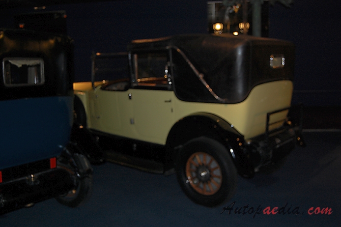 Renault 40CV (NM) 1921-1929 (1924 landaulet 4d), lewy tył