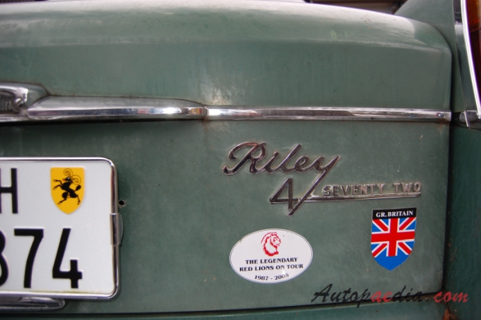 Riley 4 1959-1969 (1961-1969 4/Seventy-Two saloon 4d), emblemat tył 