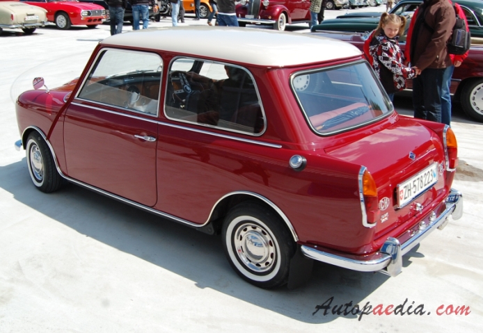 Riley Elf 1961-1969 (1966-1969 MkIII),  left rear view