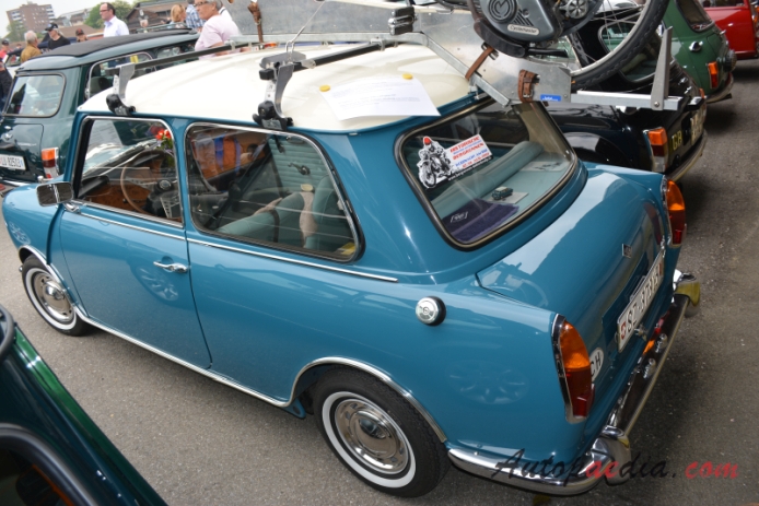 Riley Elf 1961-1969 (1968 MkIII),  left rear view