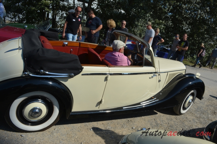 Riley RMD 1949-1951 (cabriolet 2d), prawy bok