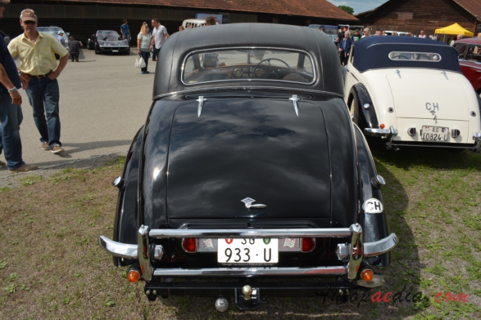 Riley RME 1952-1955 (1952-1954 sedan 4d), tył
