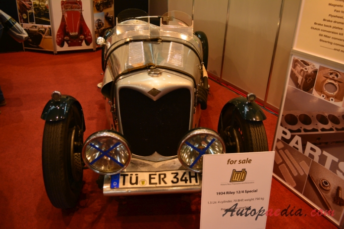 Riley 12/4 (1934 roadster), front view